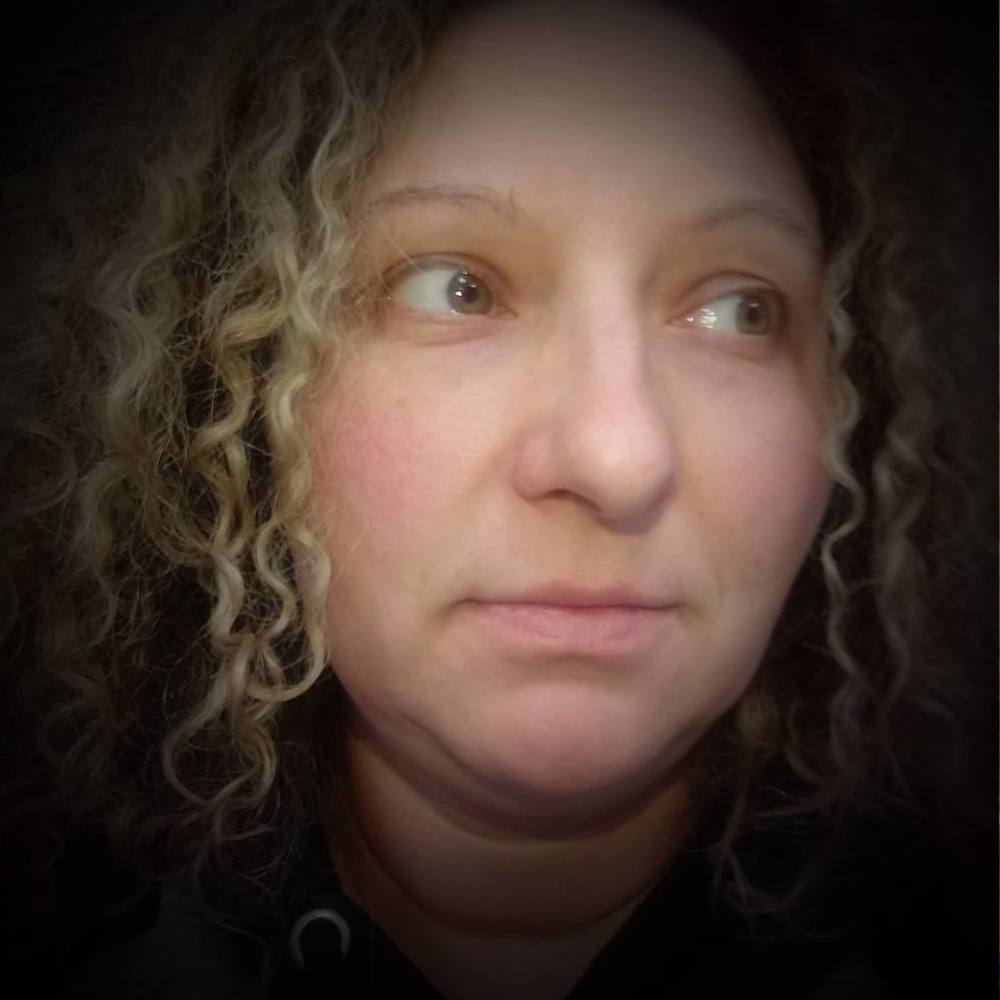 Meet your Posher, Aneta